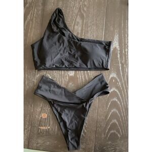 Black two pieces swimsuit